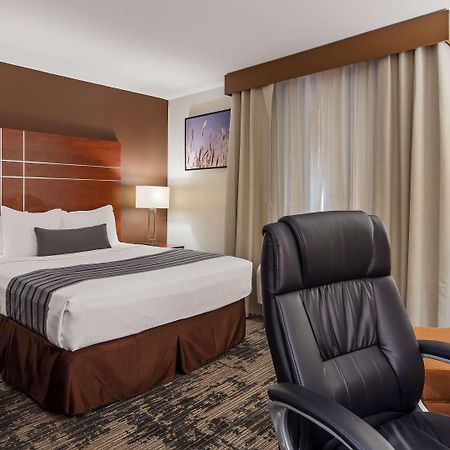 Best Western Plus Wakeeney Inn & Suites Esterno foto