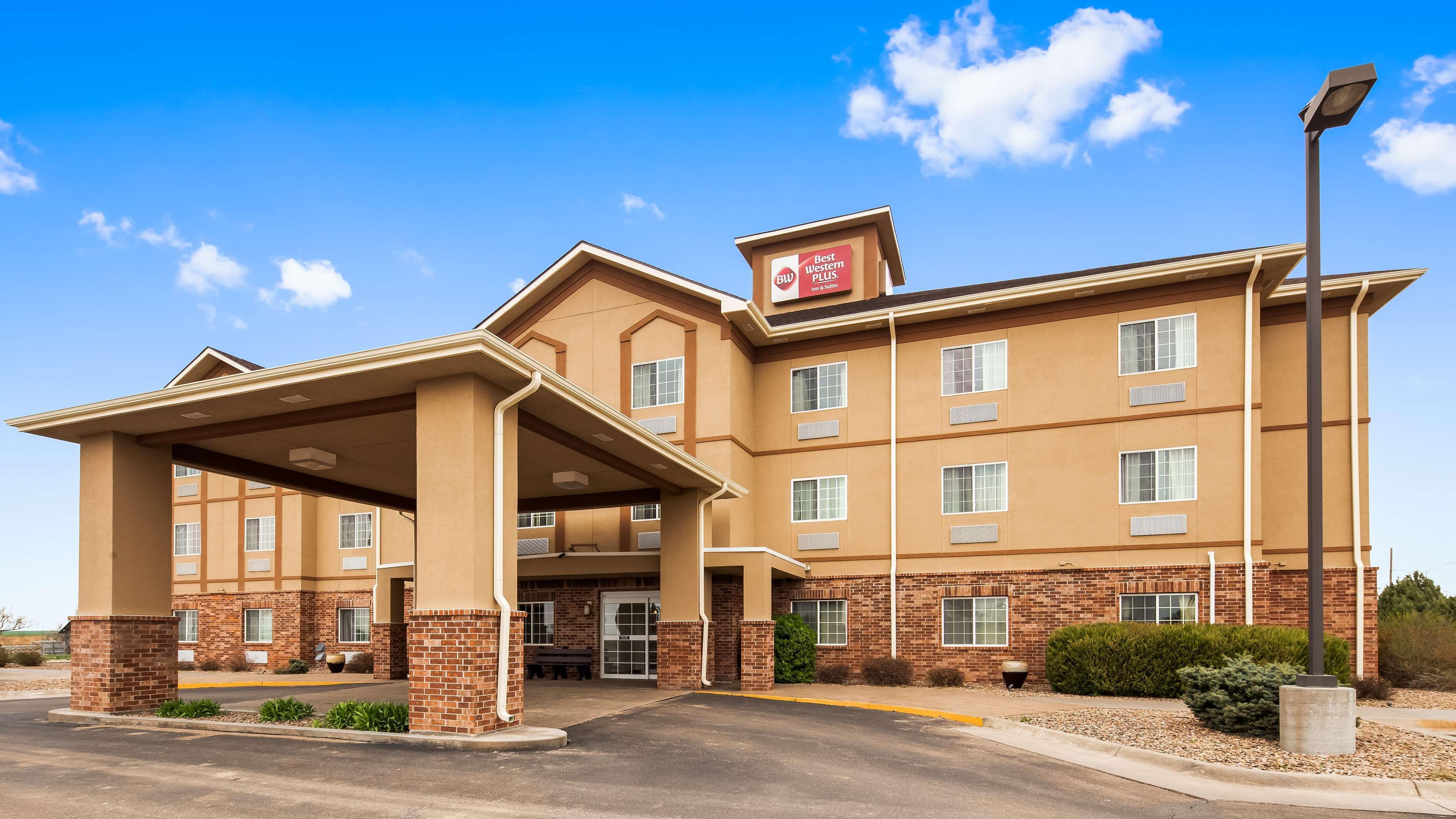 Best Western Plus Wakeeney Inn & Suites Esterno foto