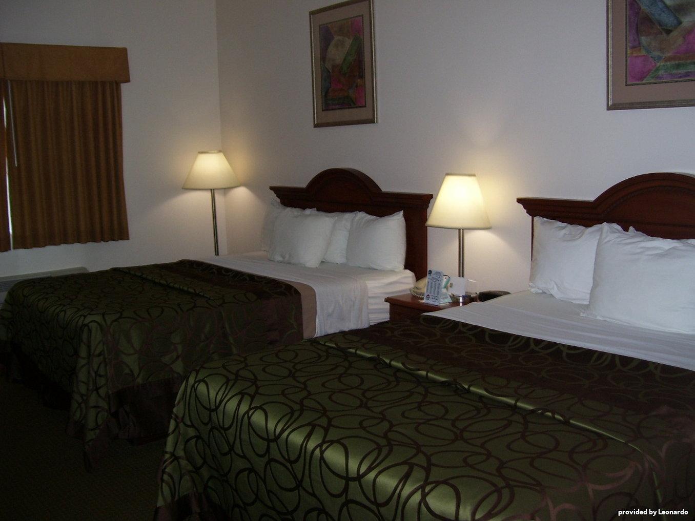 Best Western Plus Wakeeney Inn & Suites Esterno foto