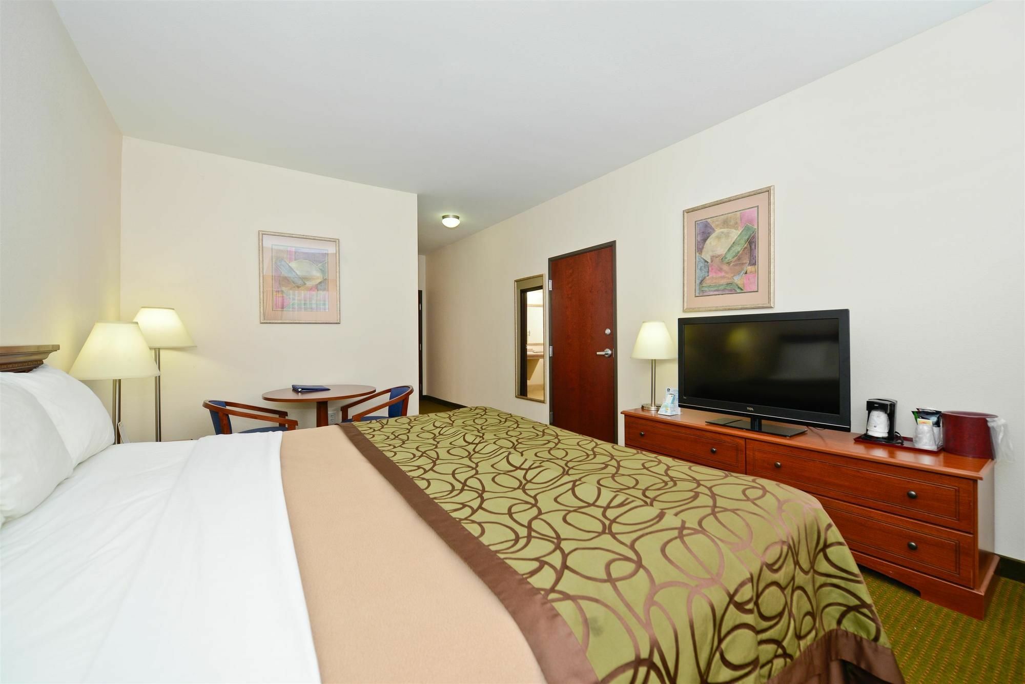 Best Western Plus Wakeeney Inn & Suites Esterno foto